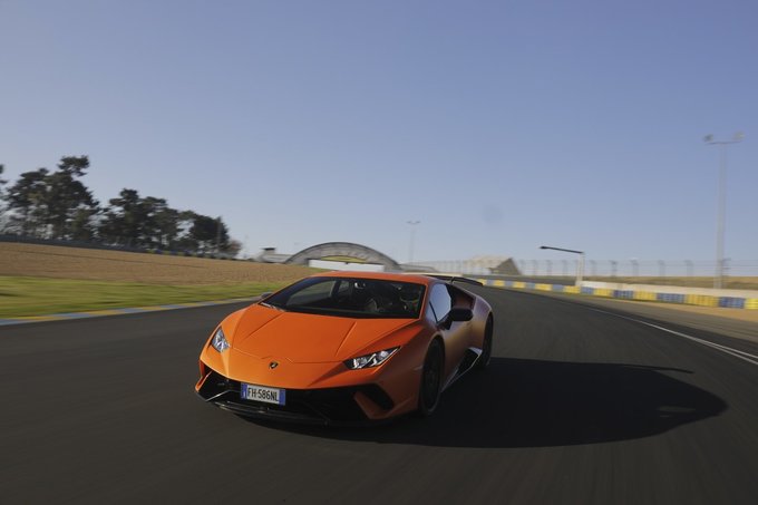 Bộ sưu tập ôtô hiệu suất cao sắp ra mắt thế giới